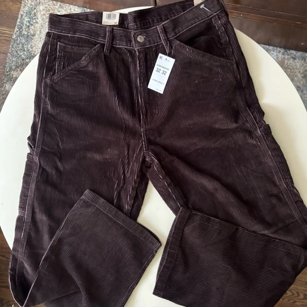Levi’s 568 Straight Loose Fit Carpenter Corduroy Pant Men’s 32x32 Brown New